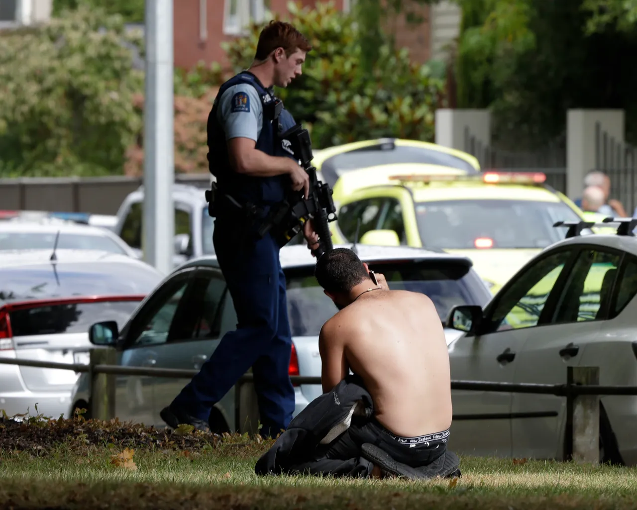 Krvoproliće na Novom Zelandu: Maskirani napadač pucao na vjernike u dvije džamije, veći broj mrtvih