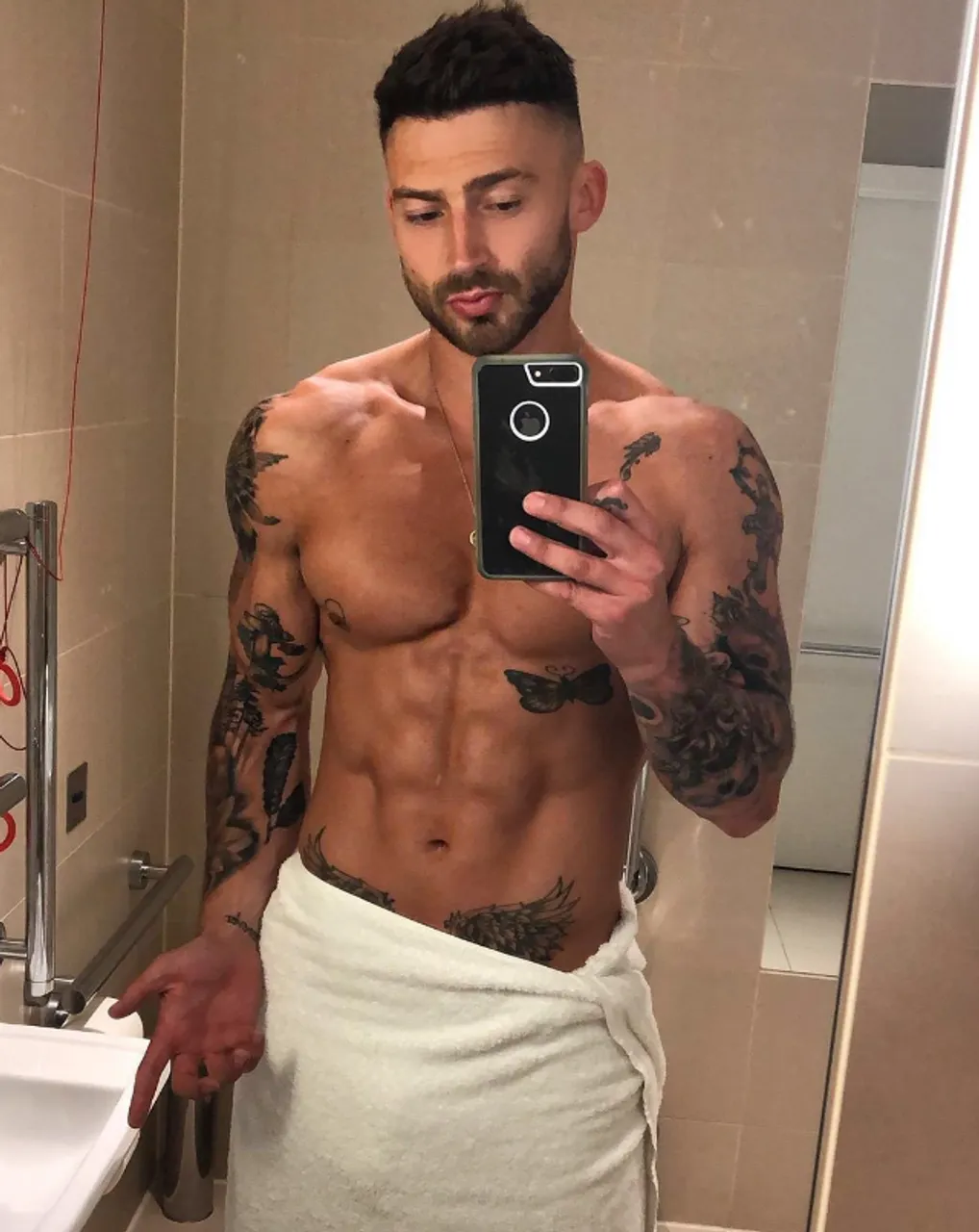 Jake Quickenden 2.png