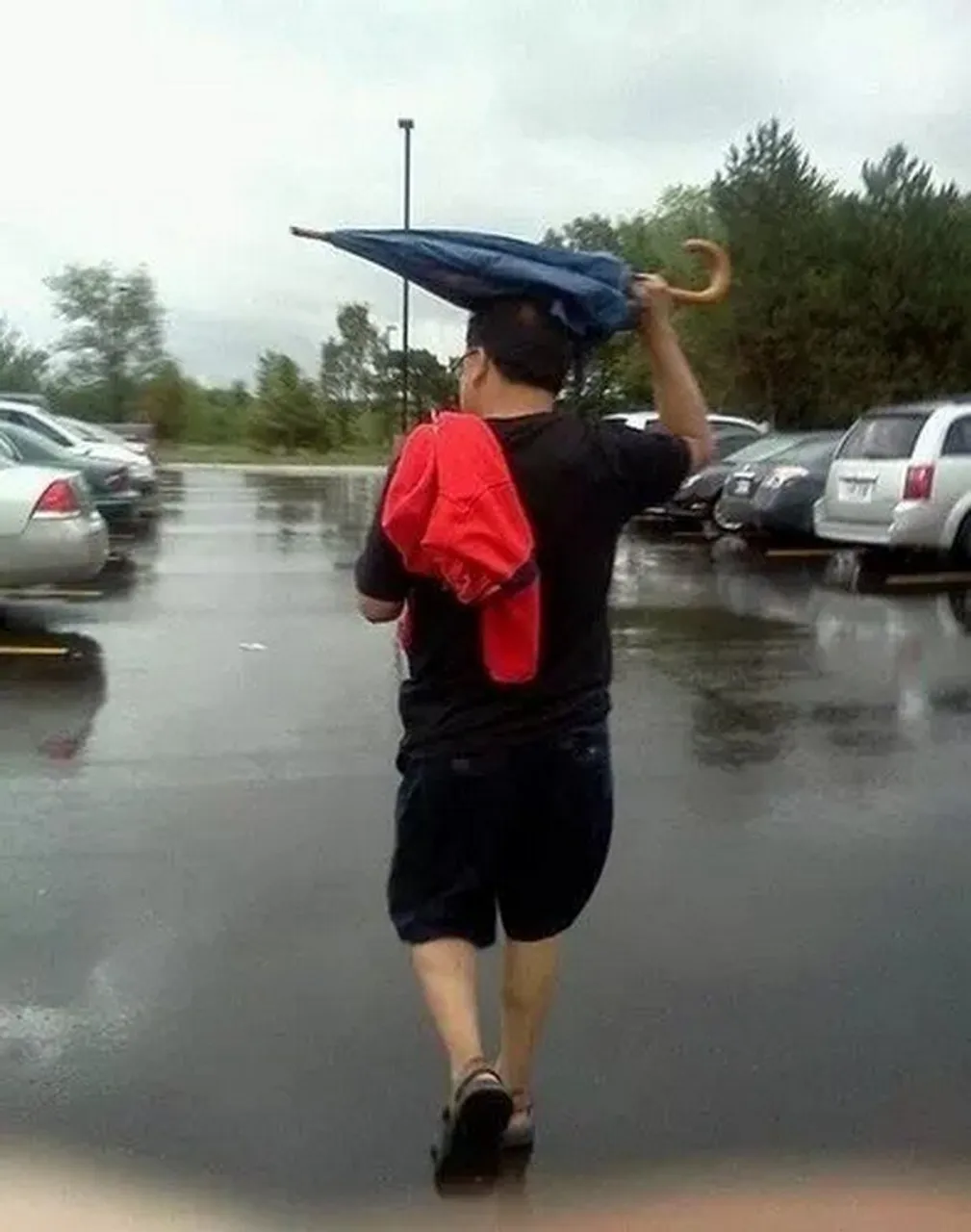 how-did-these-people-make-it-this-far-in-life-26-photos-23