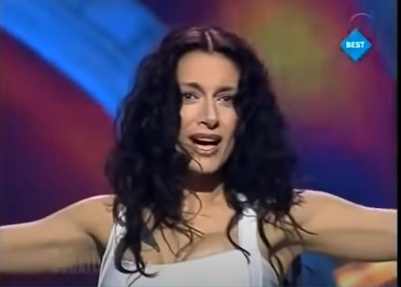Doris Dragović.png