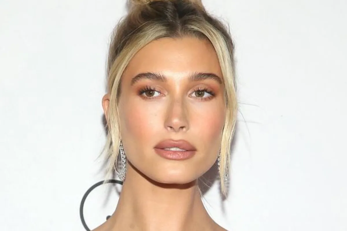 hailey baldwin.JPG