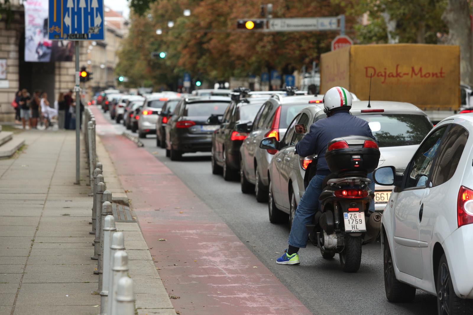 Zbog biciklističke utrke u Zagrebu se zatvara više ulica i parkirališta: 'Povećajte oprez i obratite pozornost na bicikliste'
