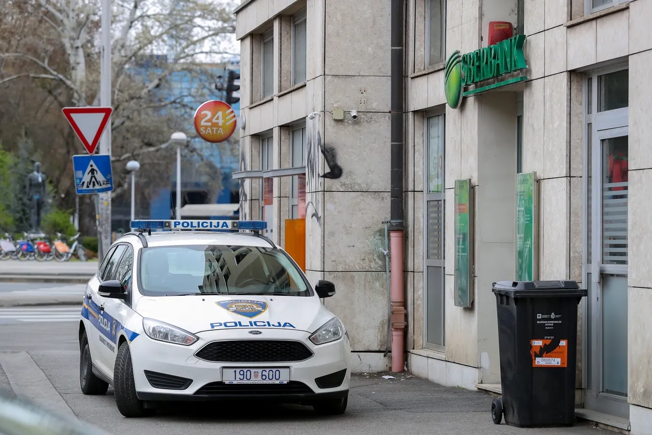 Naoružan vatrenim oružjem opljačkao banku na Maksimirskoj cesti
