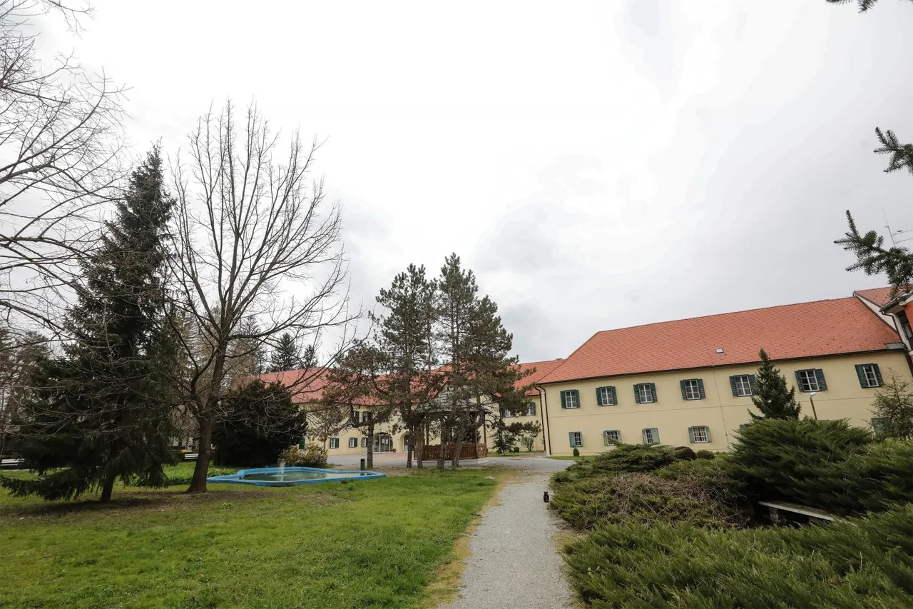 U Stubičkim Toplicama se nakon jakog potresa otvorila velika rupa u zemlji