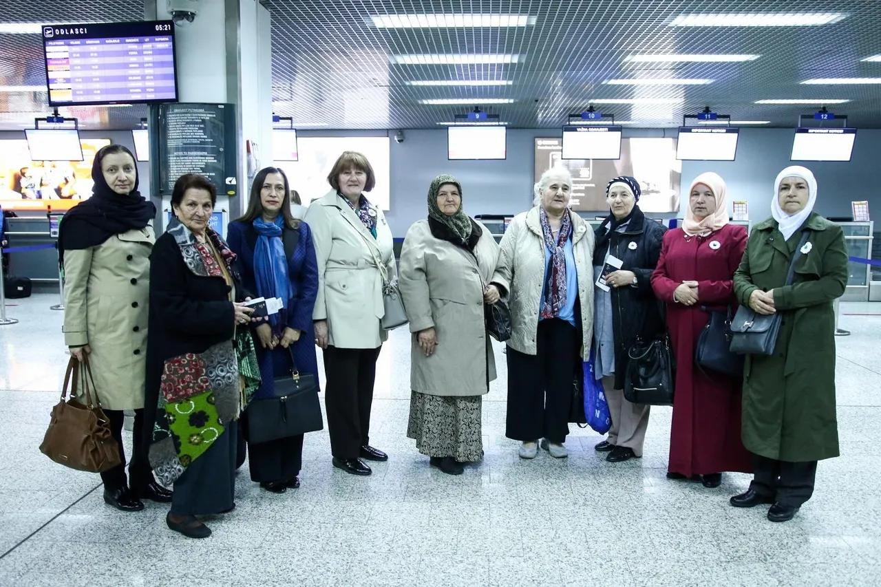 Majke Srebrenice otputovale u Haag