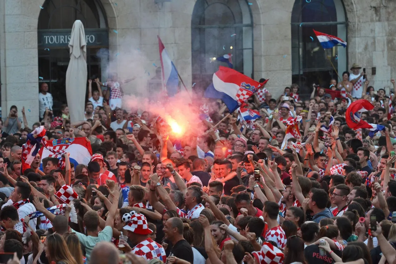 Napetost na vrhuncu diljem zemlje: Kako je Hrvatska pratila povijesnu utakmicu Vatrenih
