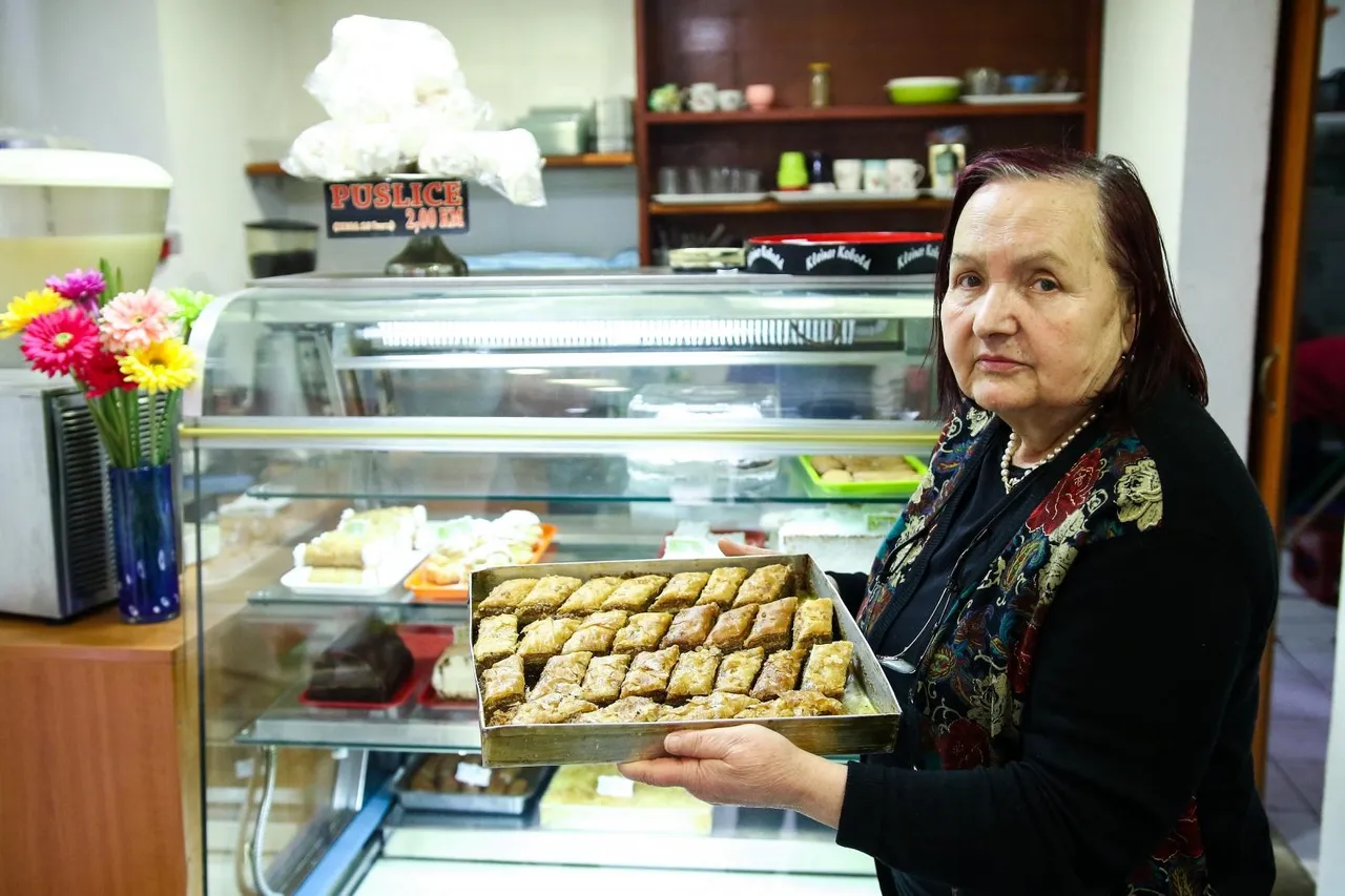 Sarajka Izeta prisjetila se bivšeg susjeda Karadžića