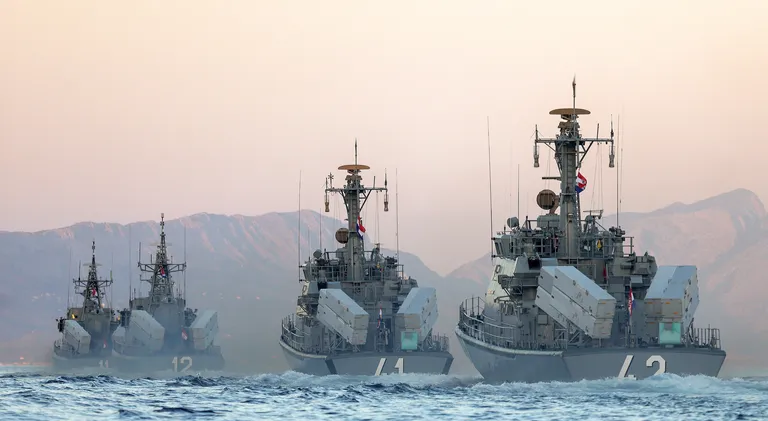 Brački kanal: Postroj hrvatske ratne mornarice