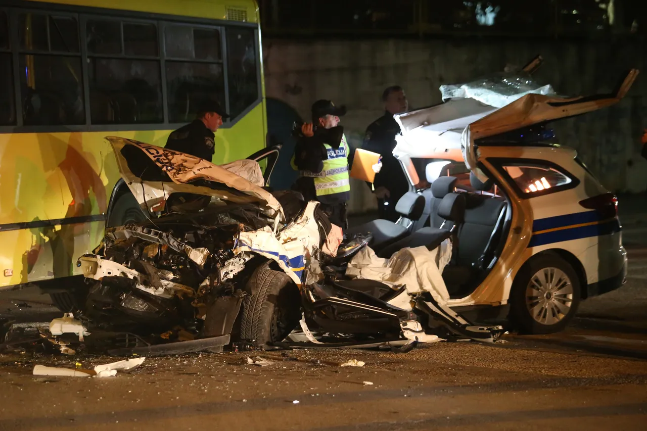 Teška prometna nesreća u Splitu: u sudaru policijskoga vozila i autobusa dvoje ozlijeđenih