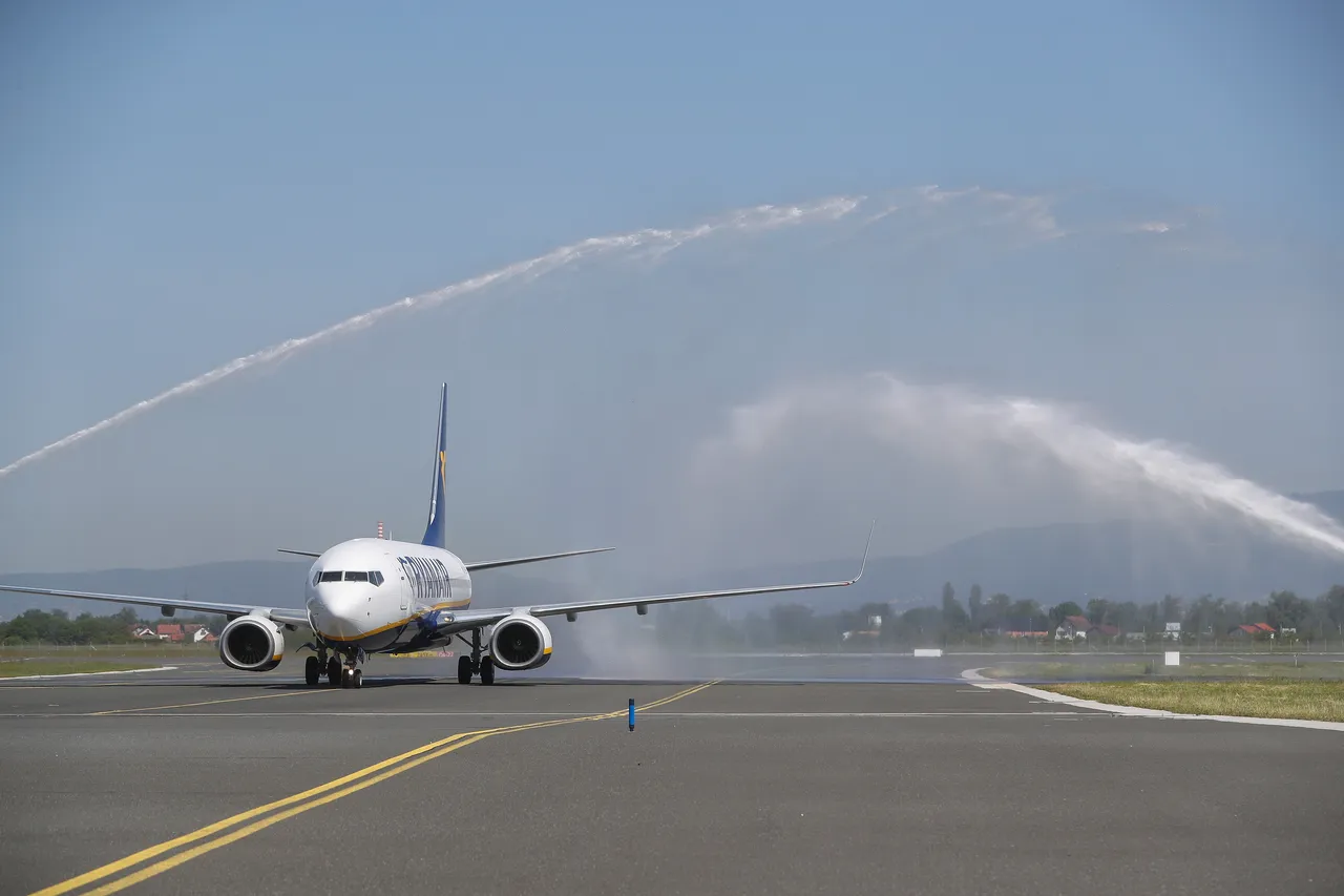 Prvi Ryanair sletio u Zagreb - iz Bruxellesa stigao u zračnu luku Franjo Tuđman