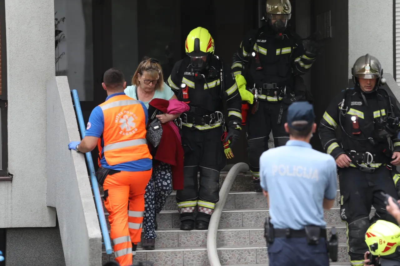 Gorio stan u Novom Zagrebu. U Trnskom je izbio veliki požar: 'Vatra je zahvatila još nekoliko stanova'