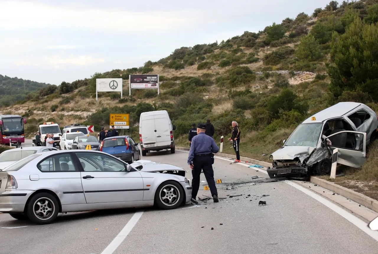 Šibenik: U prometnoj nesreći sudjelovala četiri automobila