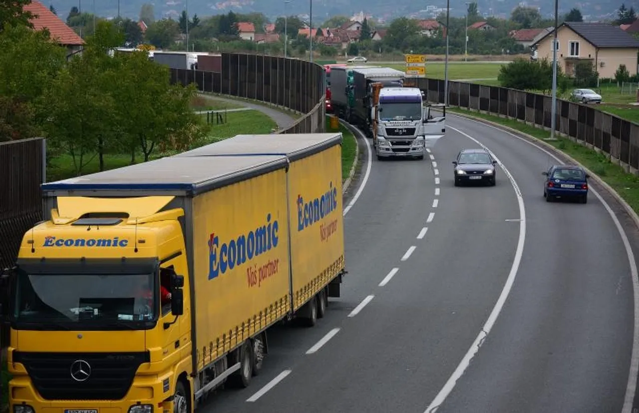 kamioni granica bosna