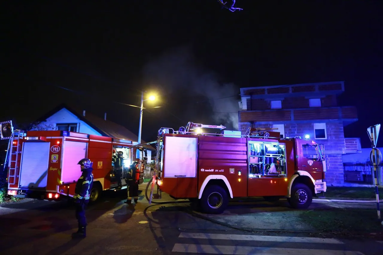 Vatrogasci uspjeli ugasiti požar na dvije obiteljske kuće