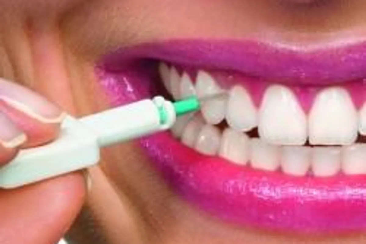 Uloga međuzubne četkice u borbi za zdrave zube i desni