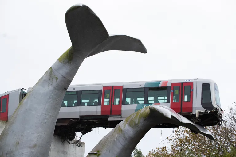 Skulptura spasila vlak od pada u vodu: 'Ne mogu vjerovati, ali spasila je život vozača'