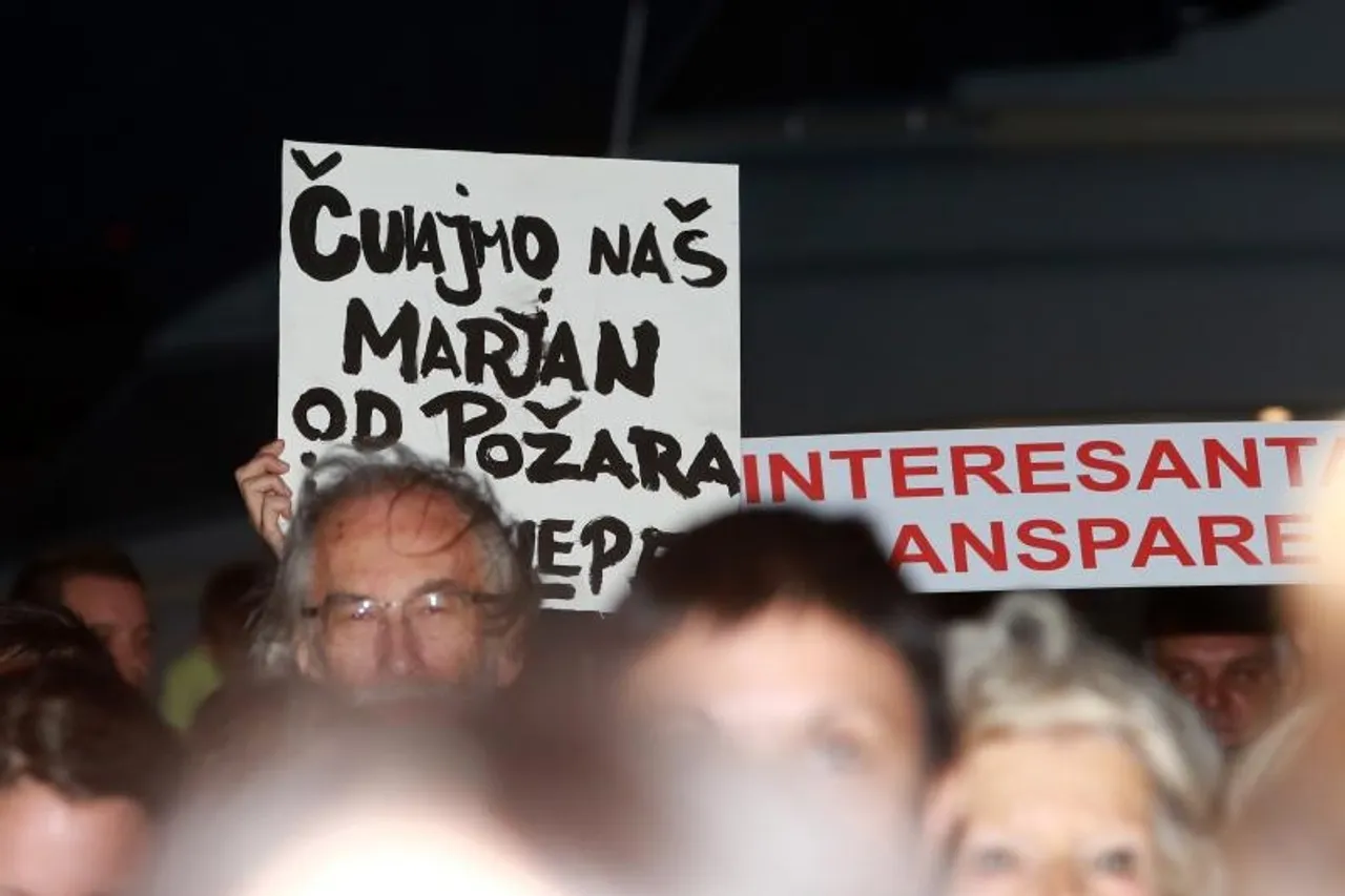 Prosvjed Split gori