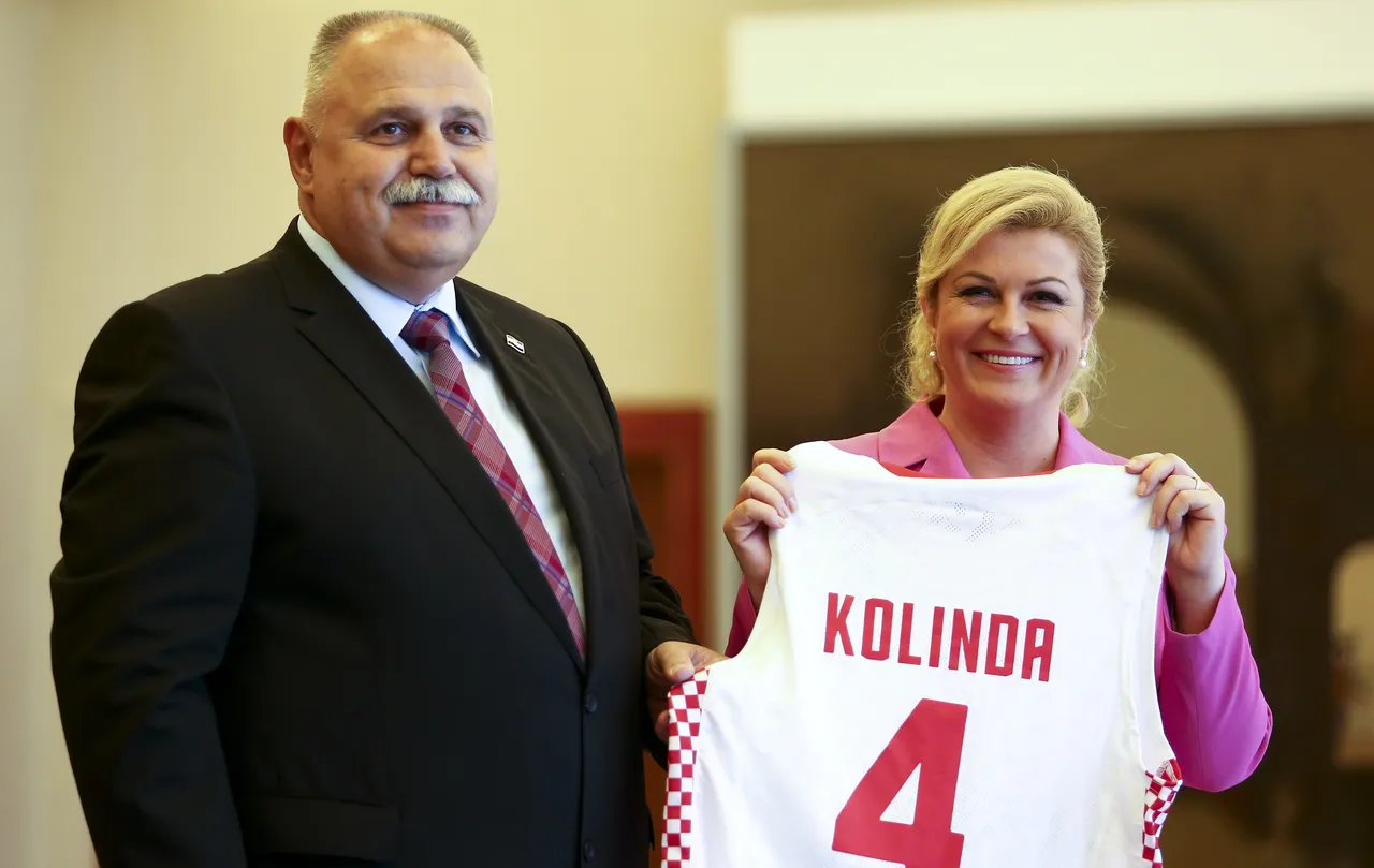 Predsjednica Grabar-Kitarović uoči EuroBasketa primila hrvatske košarkaše
