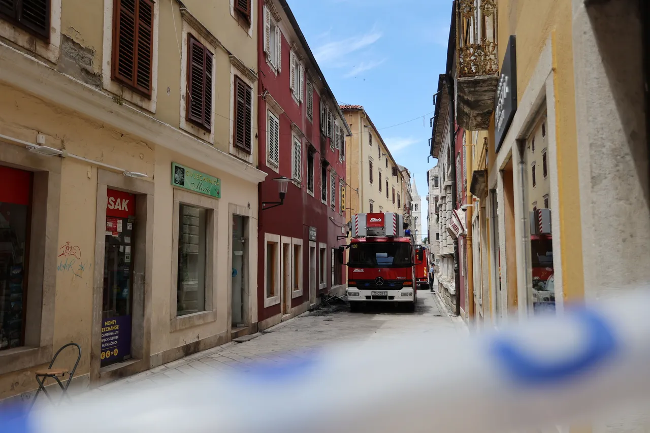 Otkrivaju se razmjeri požara u Zadru - uništeni su prvi, drugi kat i potkrovlje