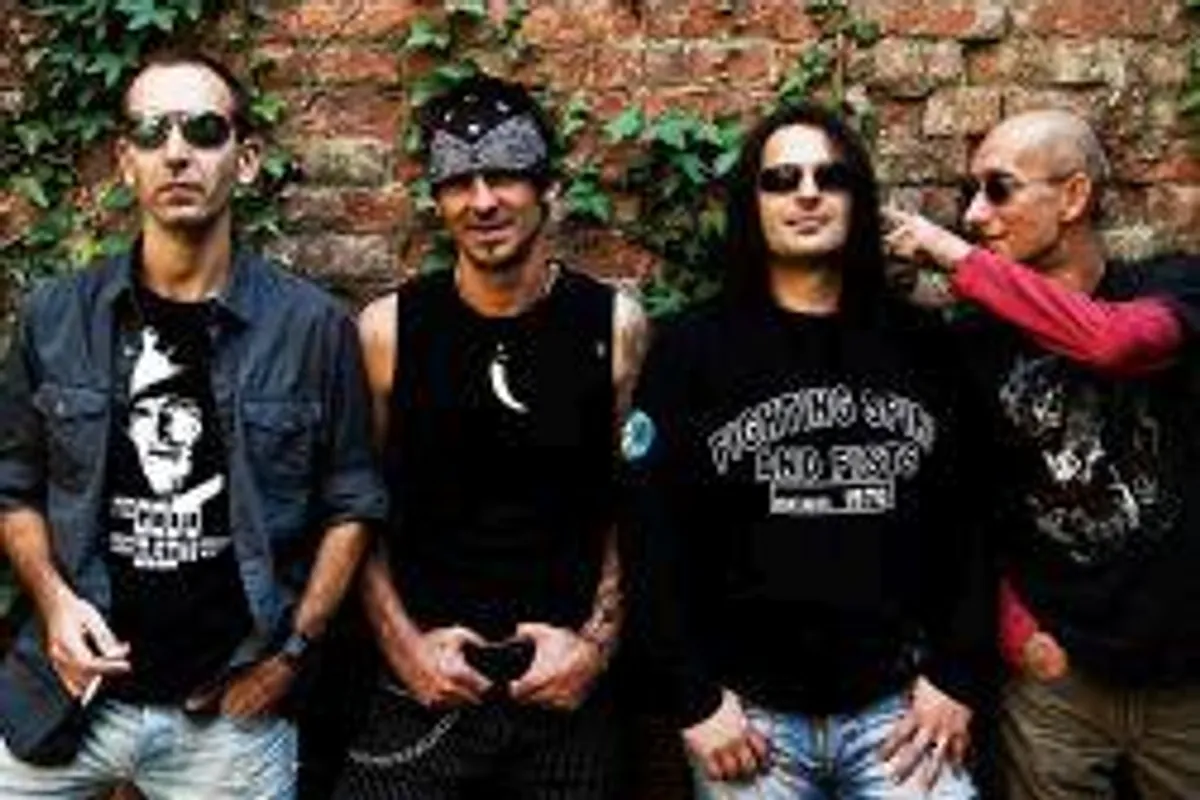 FoTo GeRiLA  - predstavlja vruće rock bendove