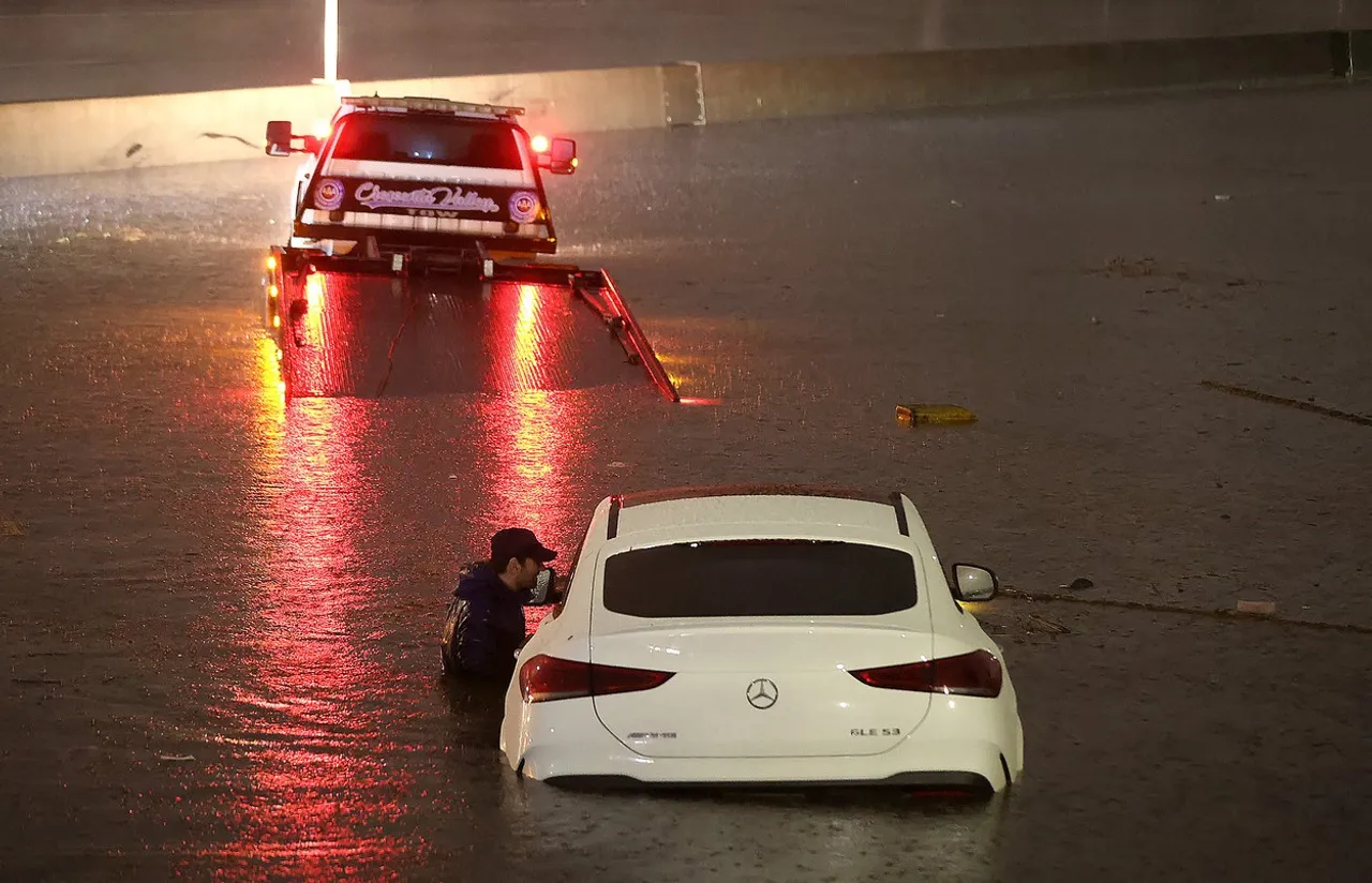 kalifornija oluja nevrijeme poplava