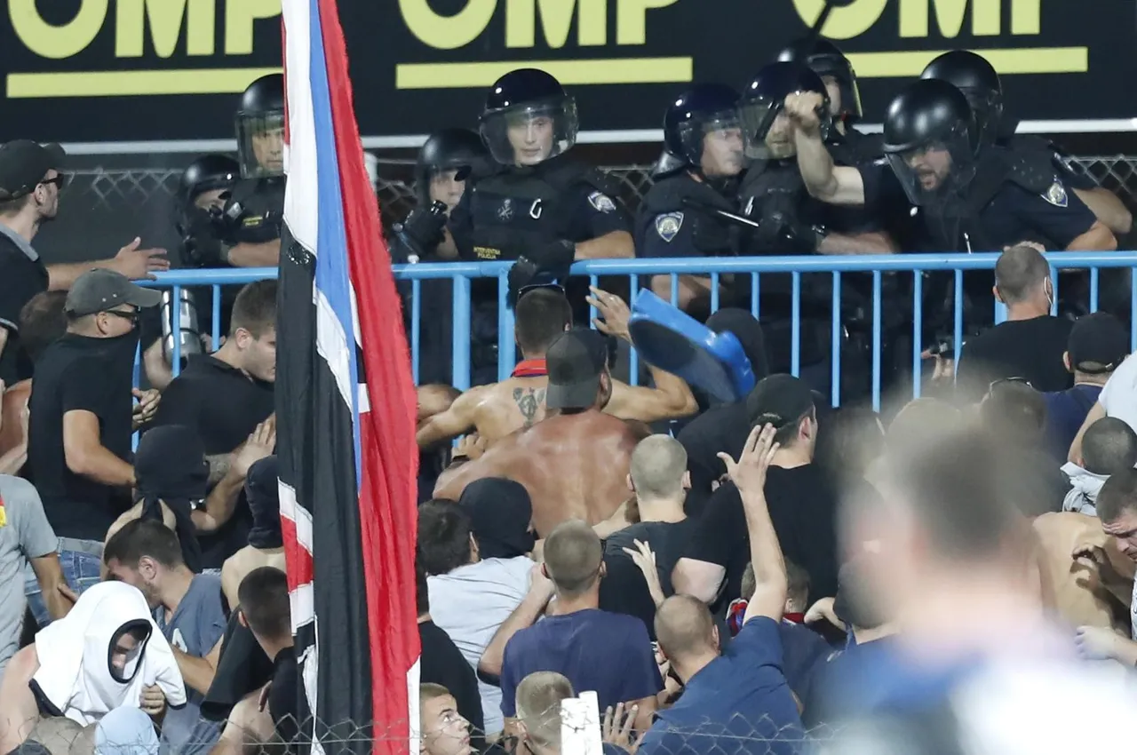 hajduk torcida policija tuca kranjceviceva (2).jpg