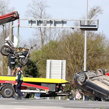 Stigle su fotografije stravičnih prizora u Velikoj Gorici, poginuo motociklist