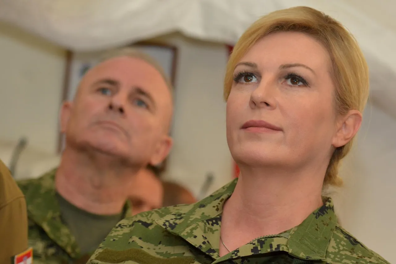 Udbina: Grabar-Kitarović i Krstićević obišli vojnu vježbu Velebit 18