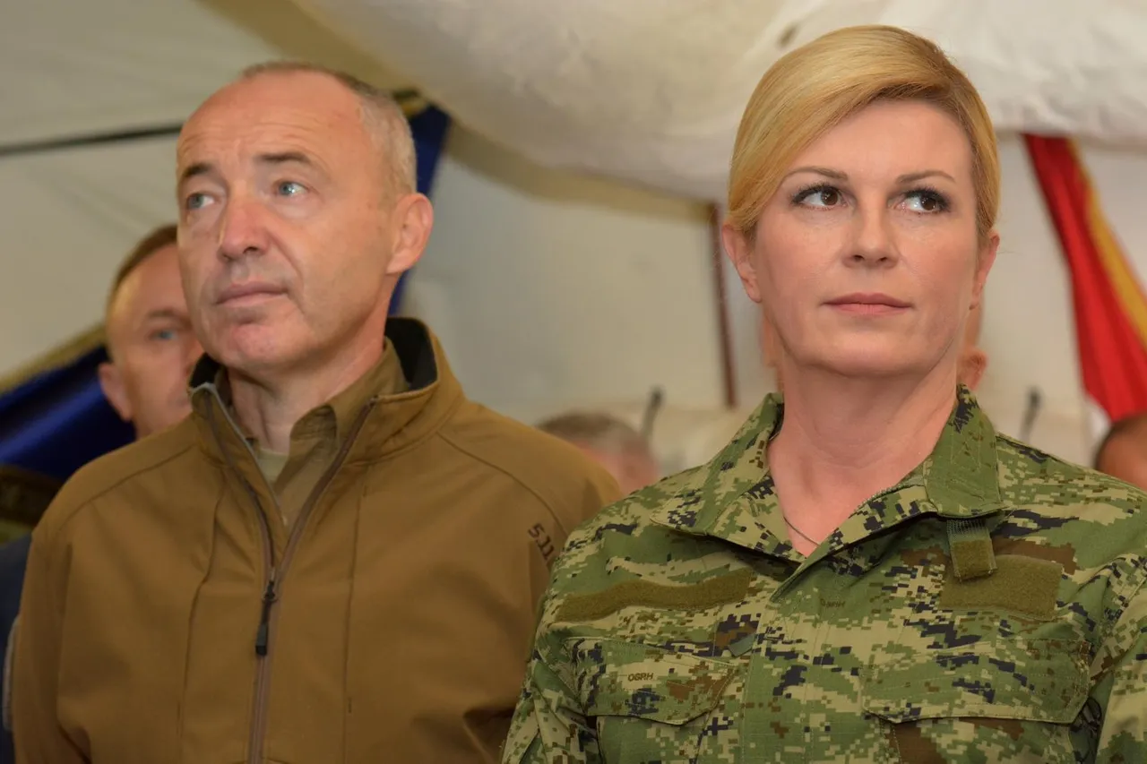 Udbina: Grabar-Kitarović i Krstićević obišli vojnu vježbu Velebit 18