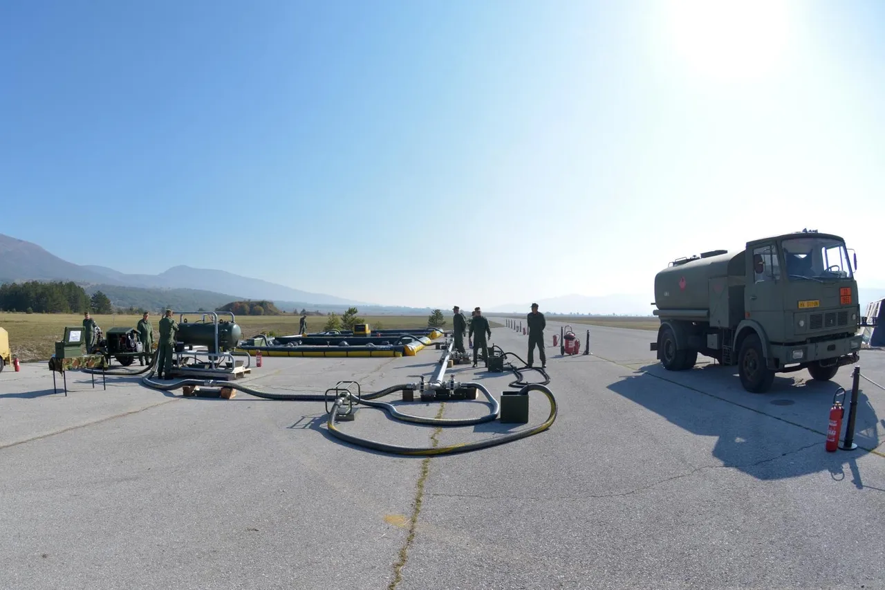 Udbina: Grabar-Kitarović i Krstićević obišli vojnu vježbu Velebit 18