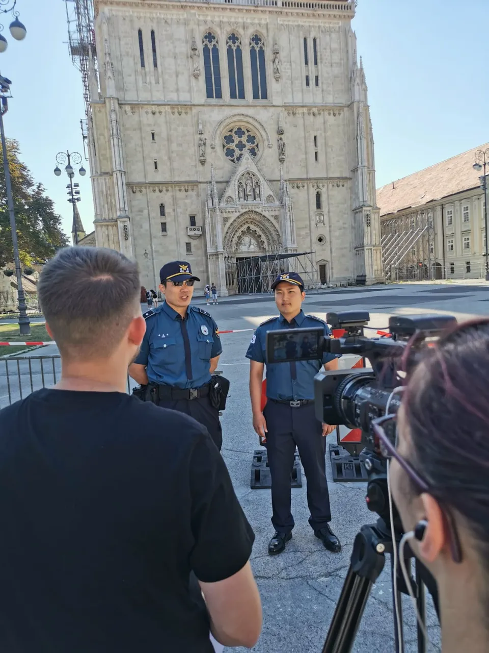 Pogledajte kako izgleda dan s korejskim policajcima u Zagrebu: Vole trenirati te popiti hrvatsko vino i pivo