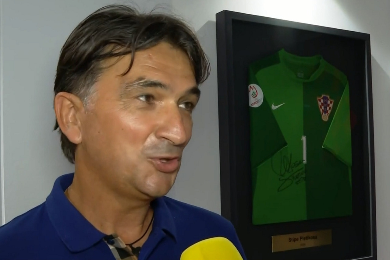 Zlatko Dalić Za RTL Otkrio Koji Je Dres U Njegovoj Kolekciji 'svetinja ...