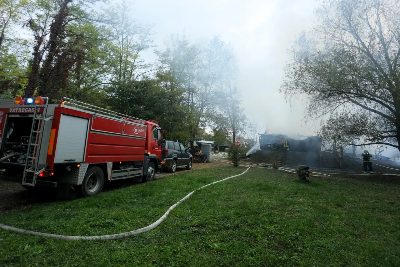Bilje: Požar je u potpunosti uništio kuću na eko - gospodarstvu Orlov put