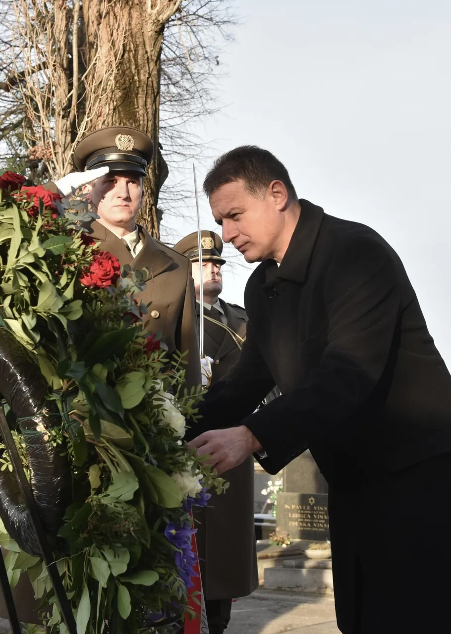 Jandroković položio vijenac povodom Međunarodnog dana sjećanja na žrtve holokausta