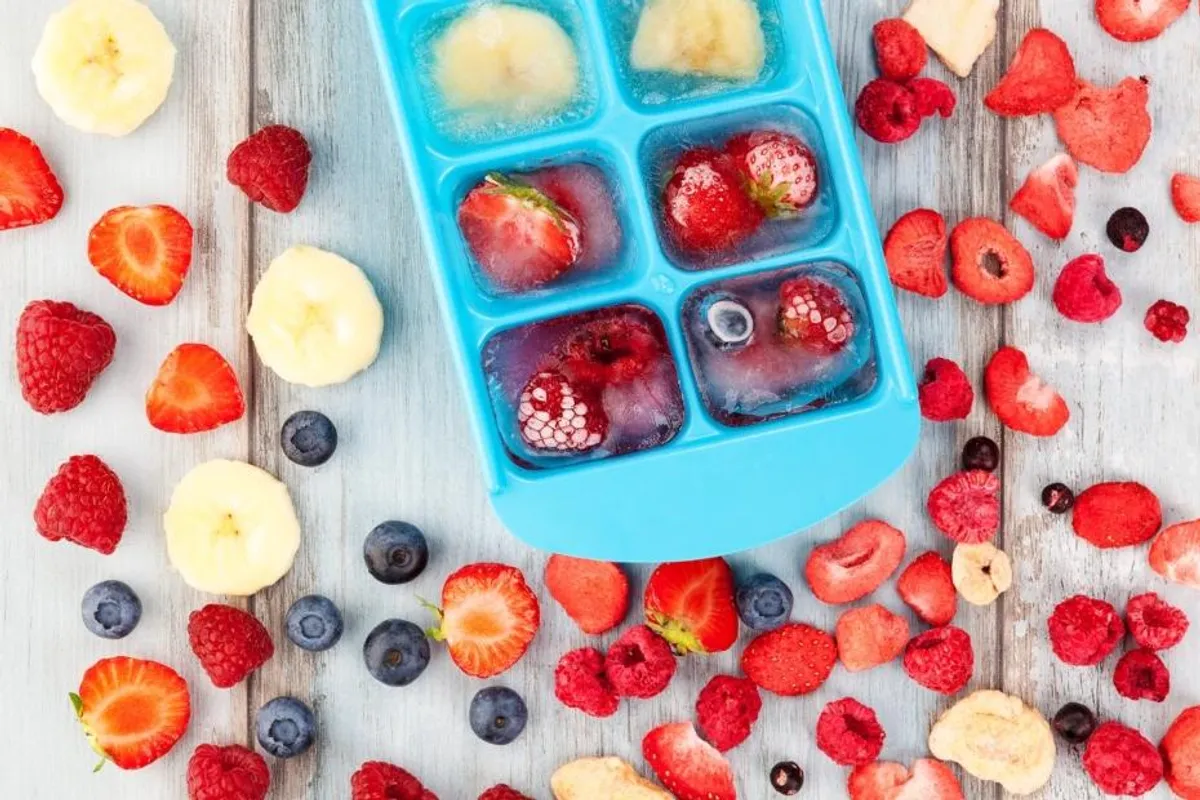 Ukusni i zdravi načini na koje možeš koristiti smrznuto voće - od salate do sladoleda