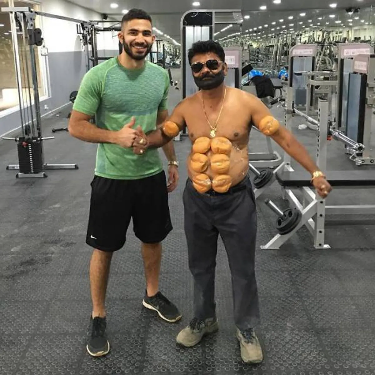 this_casual_indian_guy_just_kills_it_with_recreating_celebrity_pictures_640_04