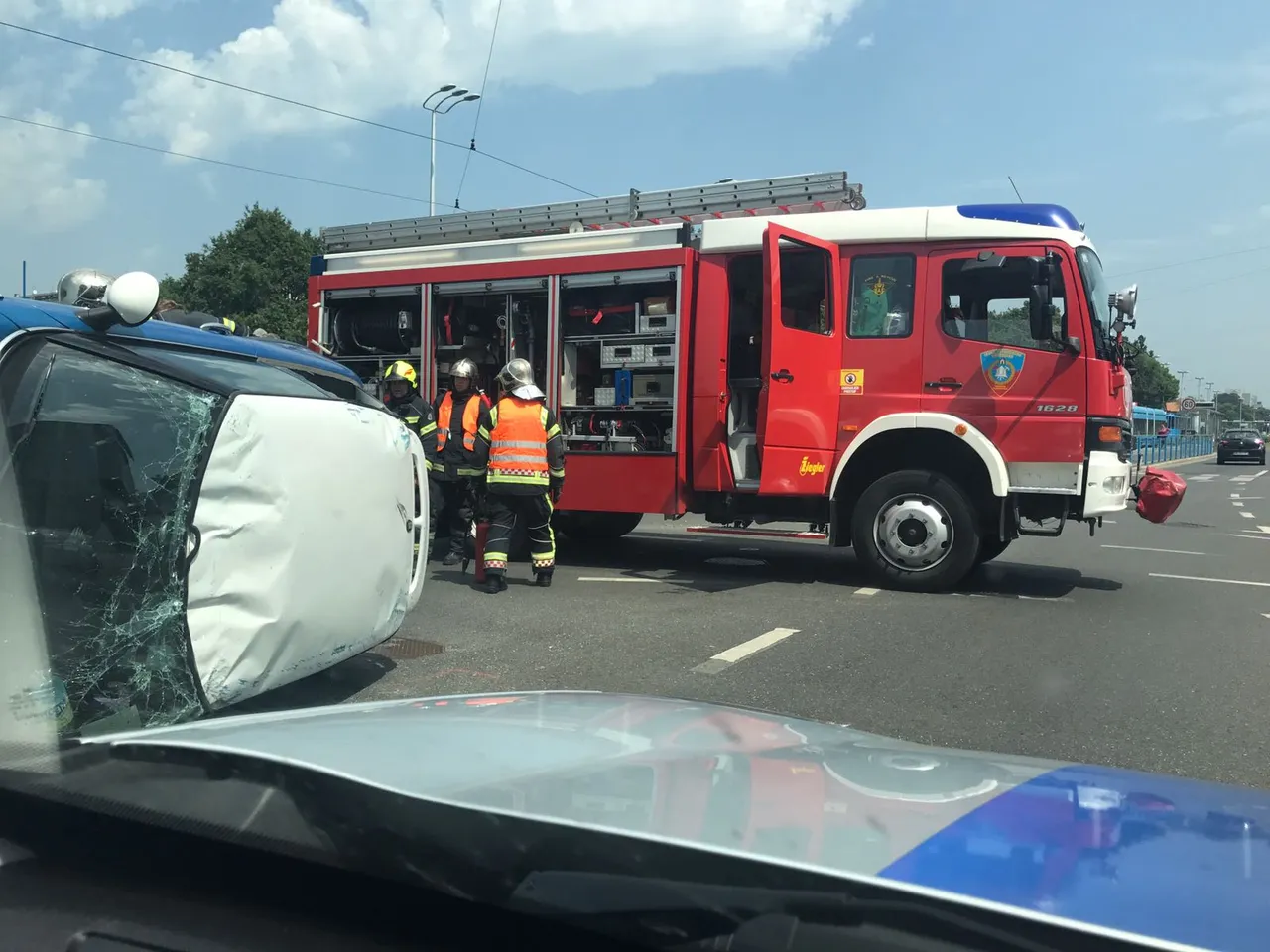 Prometna nesreća u zagrebačkoj Vukovarskoj ulici