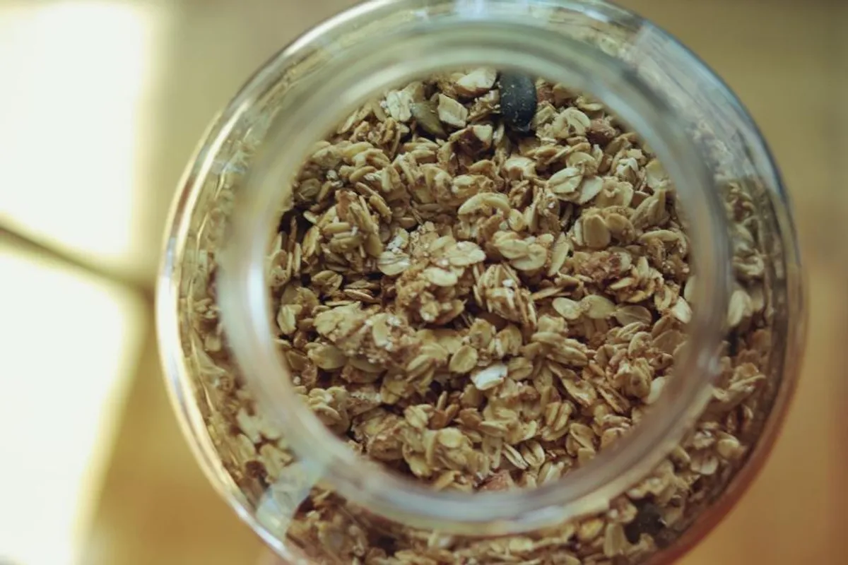 Domaća granola - puno zdravija i finija verzija kupovnih pahuljica koju obožavamo