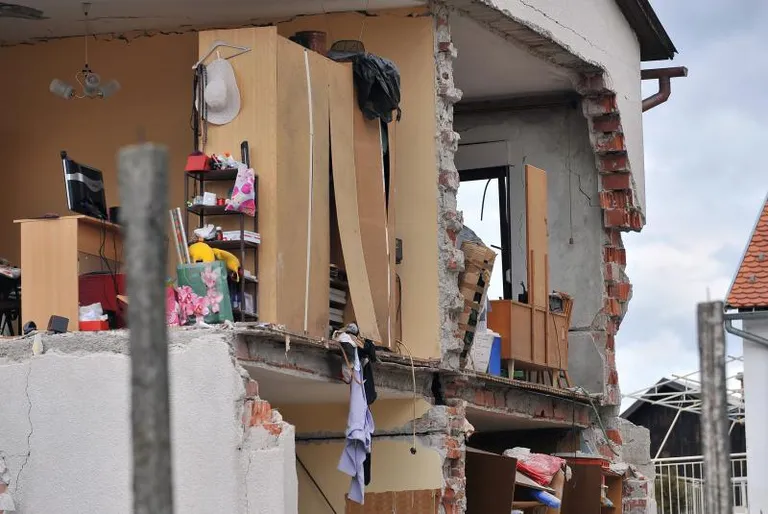Silovita eksplozija uništila kuću u Varaždinu