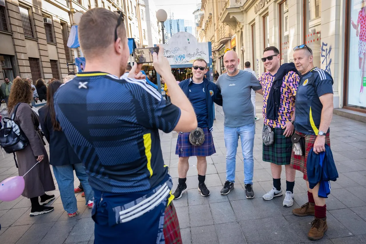 Centar grada Zagreba prepun je škotskih navijača uoci večerašnje utakmice