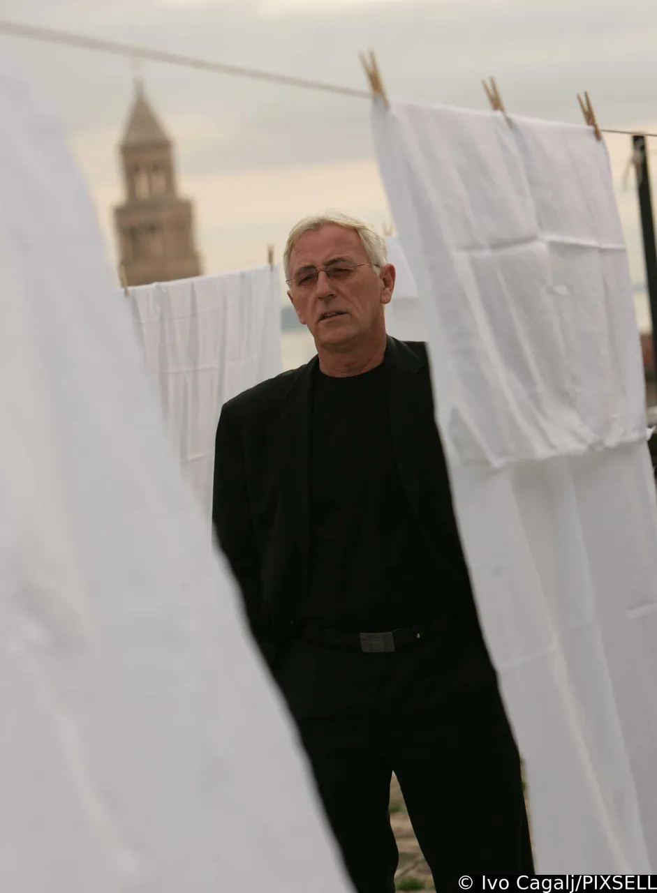 Oliver Dragojević 15.jpg