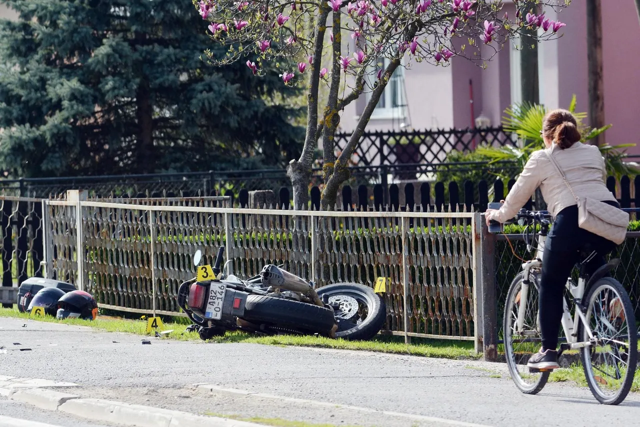 Užas u Sisku: u prometnoj nesreći sudjelovali motocikl i dostavno vozilo