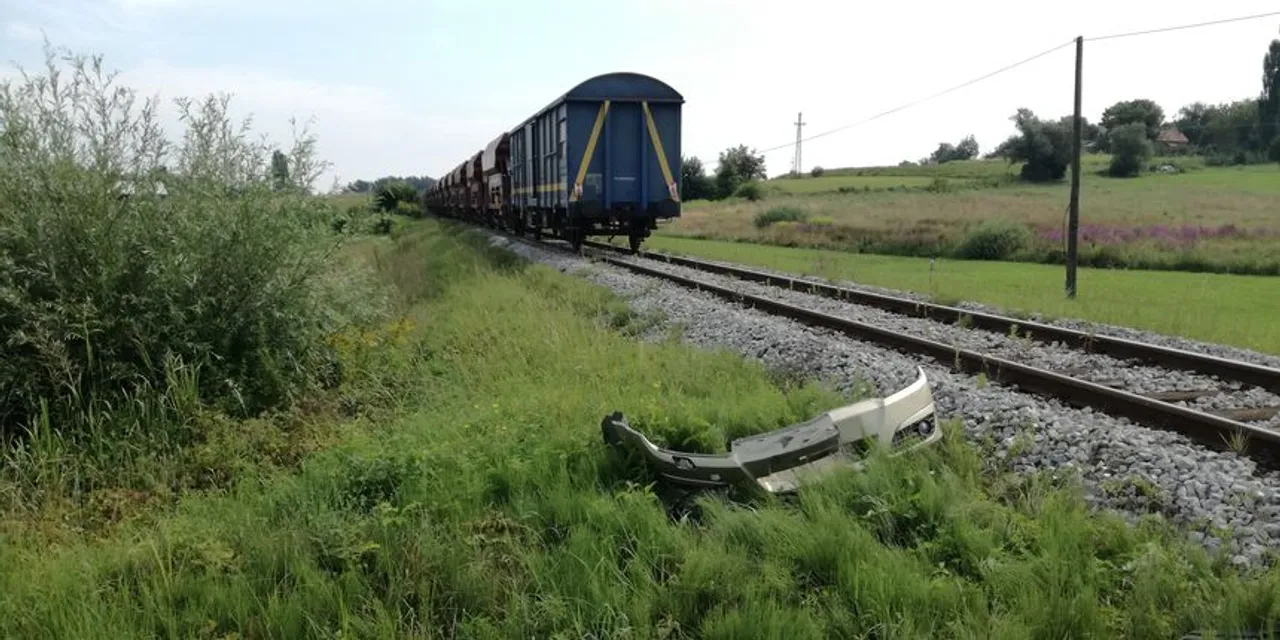 Teretni vlak naletio na automobil blizu Varaždina