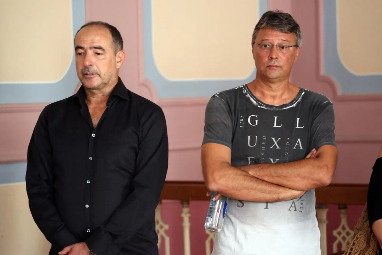 Emotivni prizori iz Splita: Mnogi Oliverovi prijatelji i osobe iz javnog života na komemoraciji