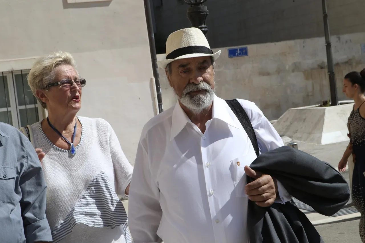 Emotivni prizori iz Splita: Mnogi Oliverovi prijatelji i osobe iz javnog života na komemoraciji