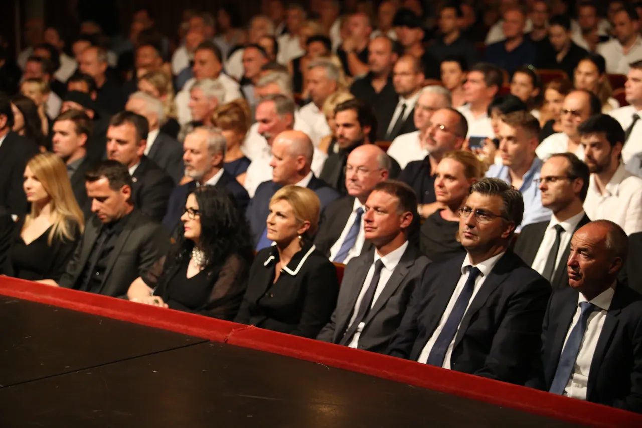 Komemoracija za Olivera Dragojevića