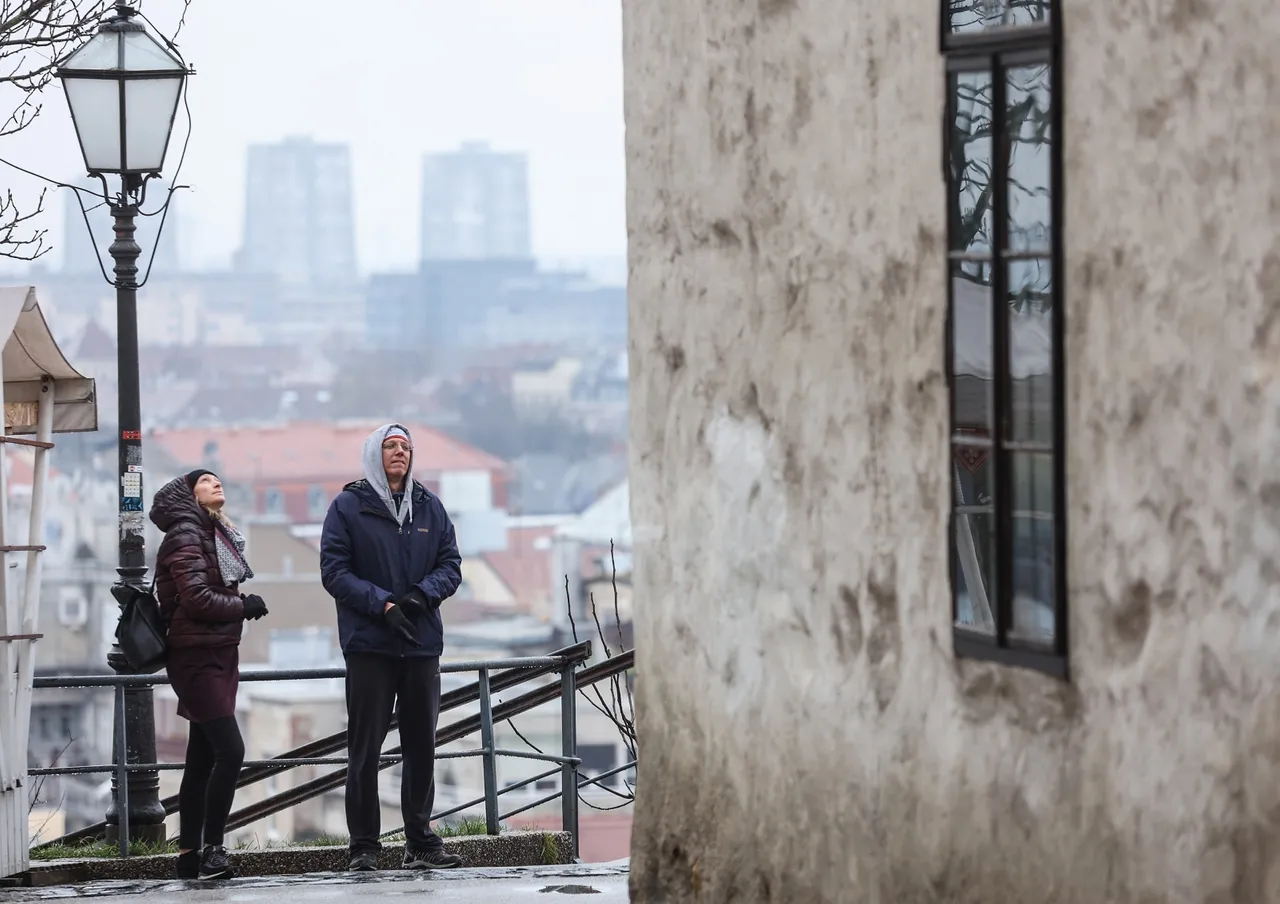 Zagreb: Vidljive posljedice potresa prilikom šetnje Gornjim gradom