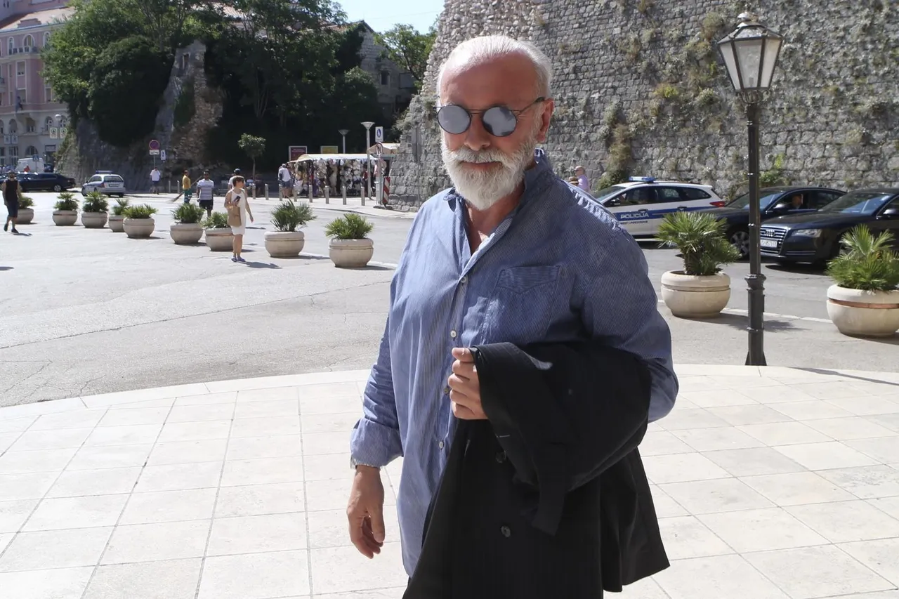 Emotivni prizori iz Splita: Mnogi Oliverovi prijatelji i osobe iz javnog života na komemoraciji