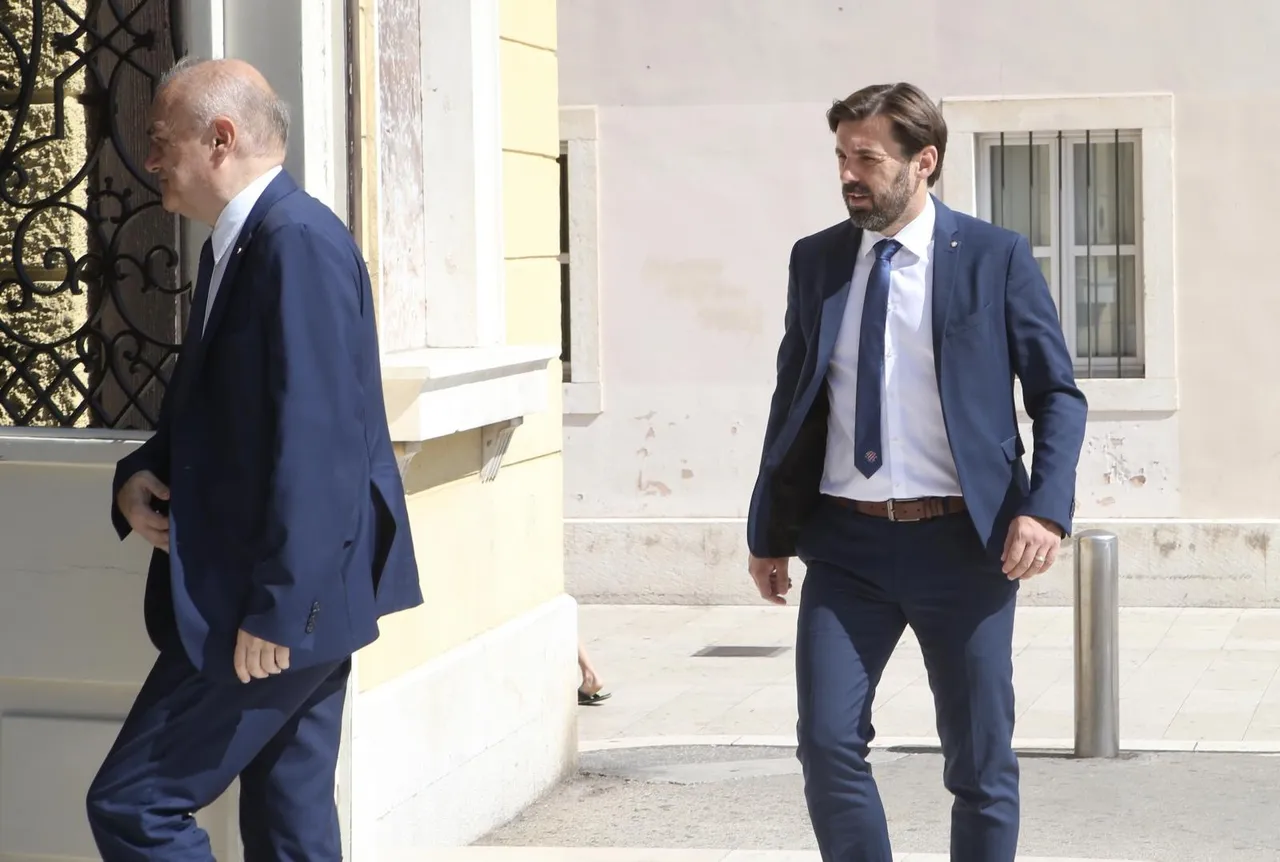 Emotivni prizori iz Splita: Mnogi Oliverovi prijatelji i osobe iz javnog života na komemoraciji