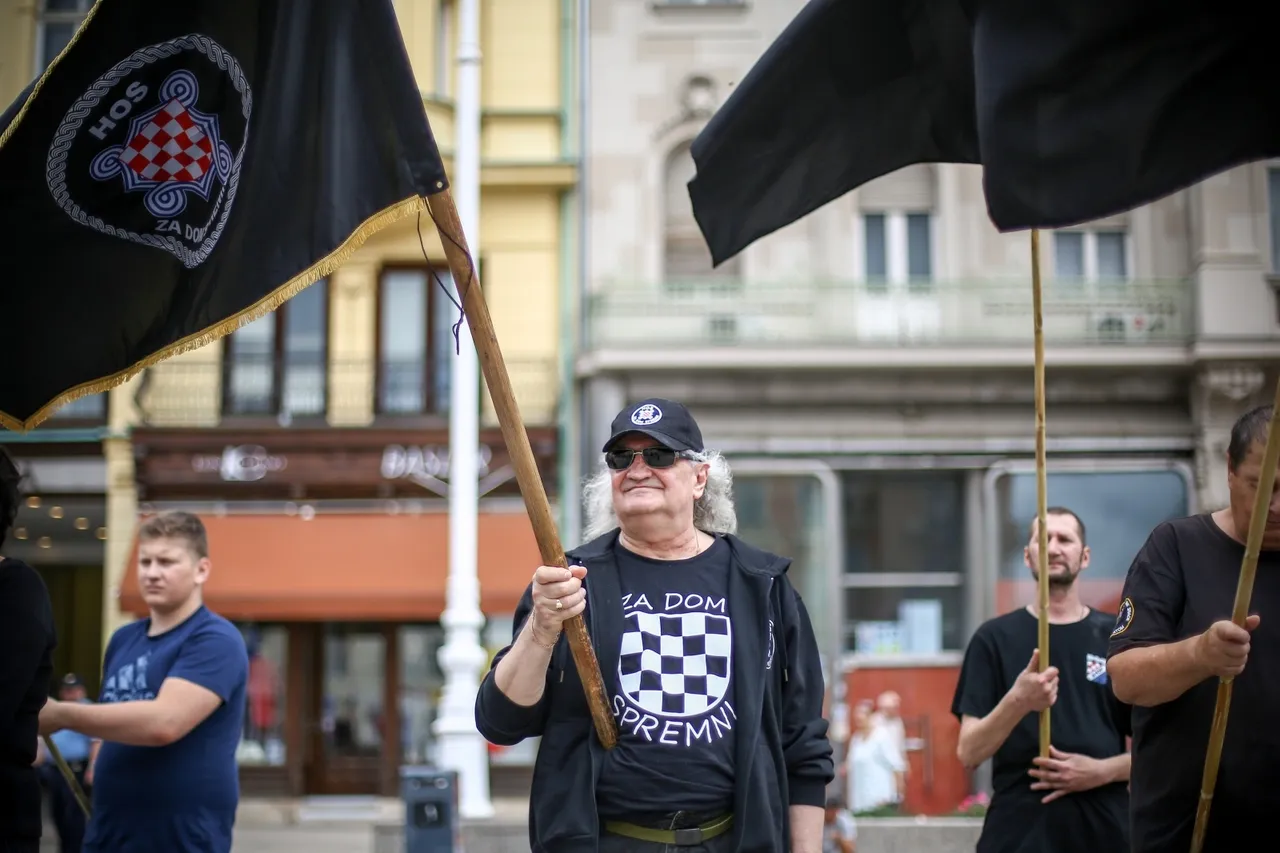 Desničari marširali centrom Zagreba uz budno oko policije i s porukom: 'Oslobodimo Hrvatsku'